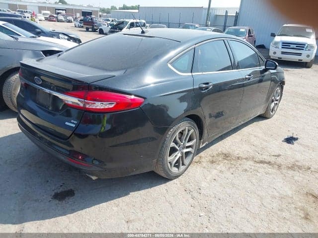 2017 FORD FUSION SE 4