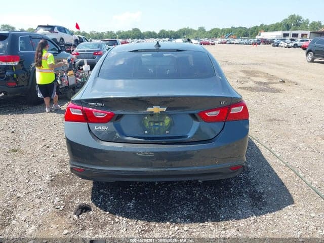 2017 CHEVROLET MALIBU 1LT 17
