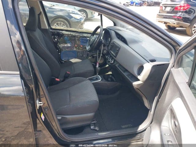 2017 TOYOTA YARIS L 5