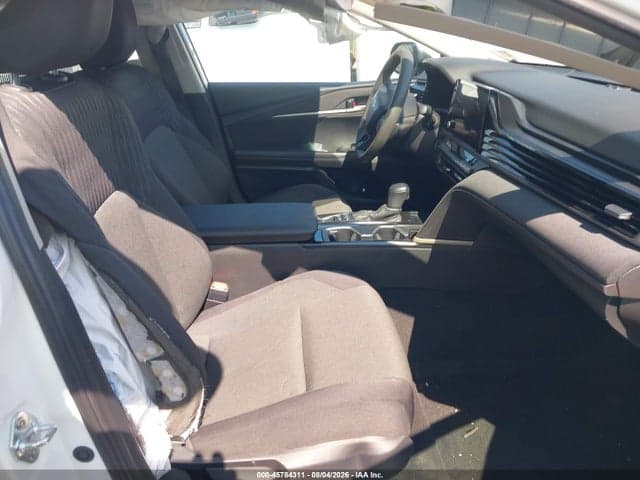 2025 TOYOTA CAMRY LE 5