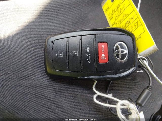 2025 TOYOTA CAMRY XSE/XLE/LE/SE 11