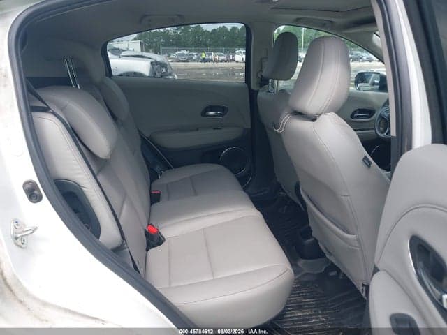 2021 HONDA HR-V 2WD EX-L 8