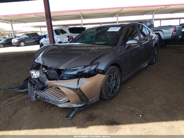 2025 TOYOTA CAMRY XSE 2