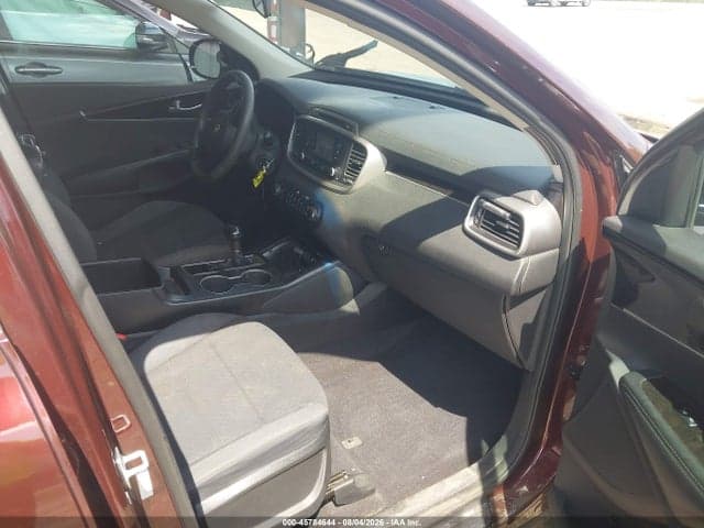 2017 KIA SORENTO 2.4L LX 5