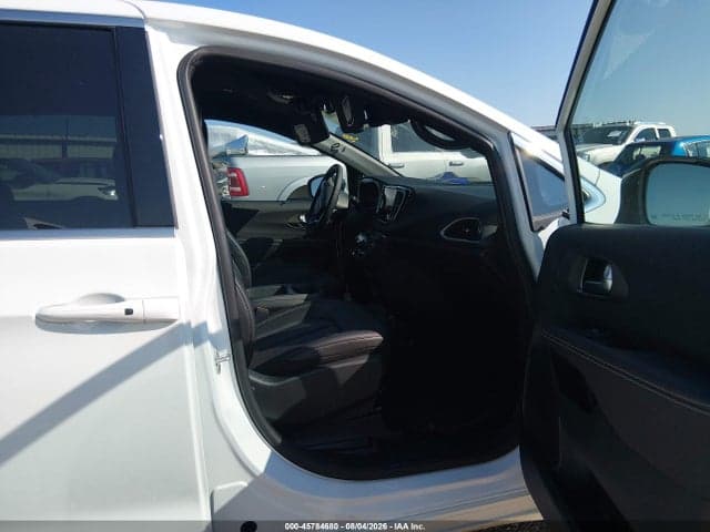 2026 CHRYSLER PACIFICA SELECT 5