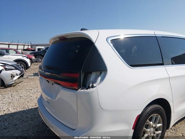 2026 CHRYSLER PACIFICA SELECT 6