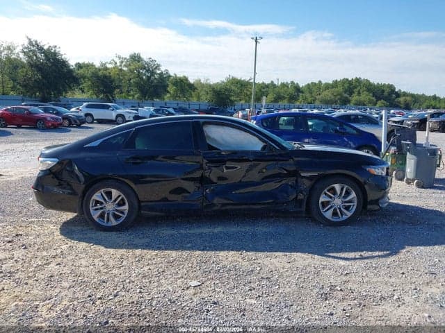 2018 HONDA ACCORD LX 13