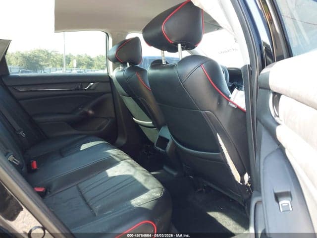 2018 HONDA ACCORD LX 8