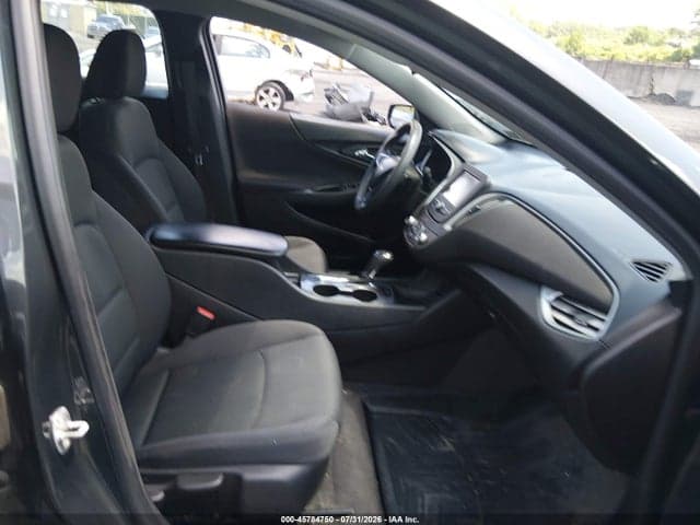 2017 CHEVROLET MALIBU LS 5