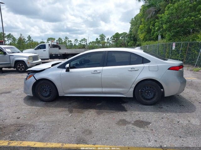 2025 TOYOTA COROLLA LE 14