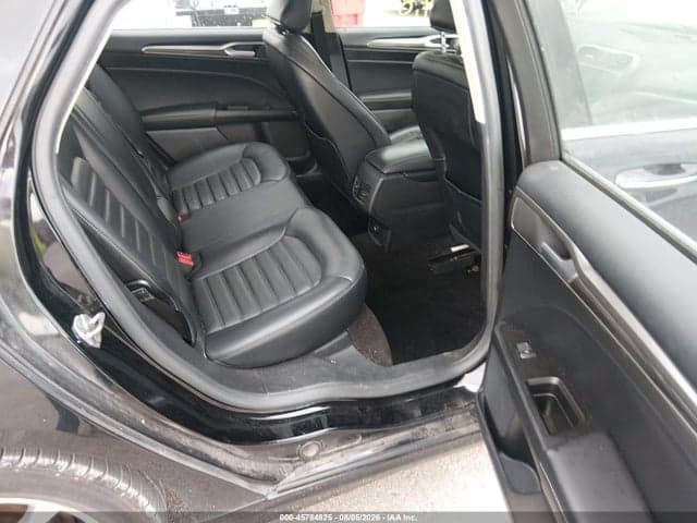 2017 FORD FUSION SE 8