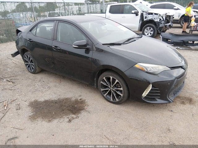 2017 TOYOTA COROLLA SE - 1