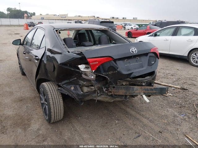 2017 TOYOTA COROLLA SE 6