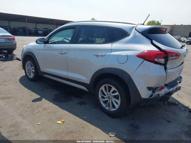 2017 HYUNDAI TUCSON SE 3