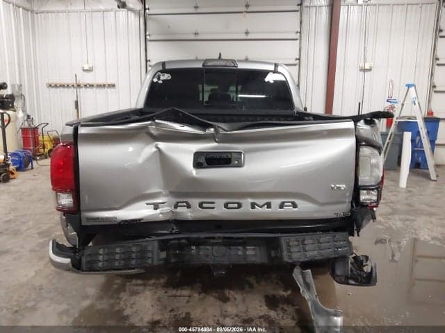 2019 TOYOTA TACOMA TRD SPORT 17