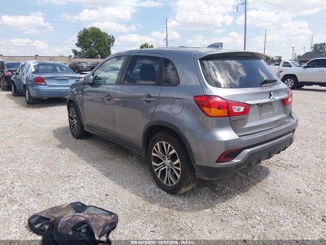 2018 MITSUBISHI OUTLANDER SPORT 2.4 SE 3