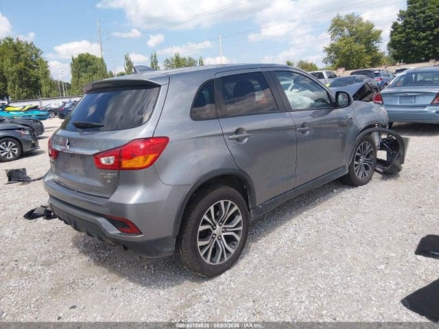 2018 MITSUBISHI OUTLANDER SPORT 2.4 SE 4