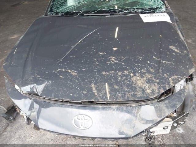 2025 TOYOTA CAMRY SE 10