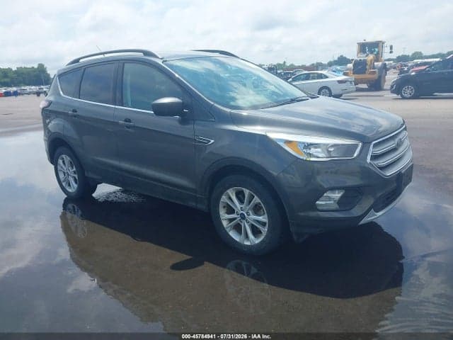 2018 FORD ESCAPE SE 1