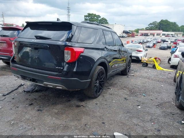 2022 FORD EXPLORER XLT 4