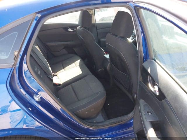 2019 KIA FORTE S 8