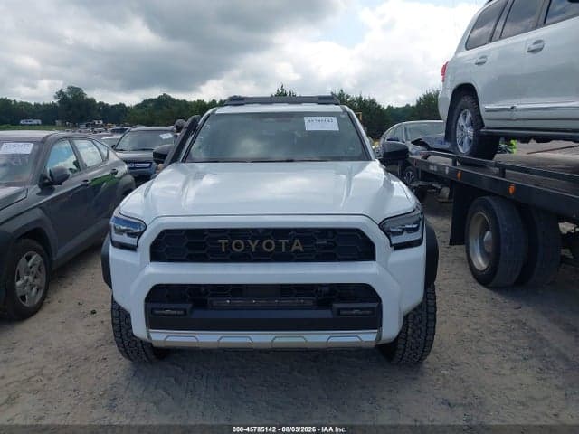 2025 TOYOTA 4RUNNER HYBRID TRAILHUNTER 12