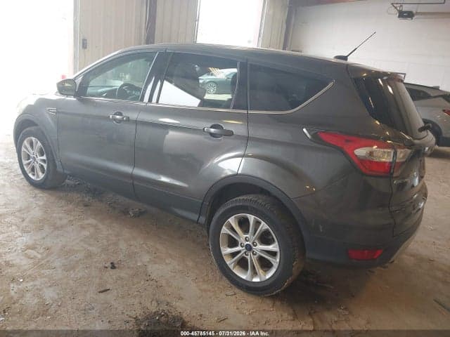 2017 FORD ESCAPE SE 3