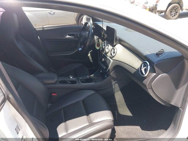 2019 MERCEDES-BENZ CLA 250 5