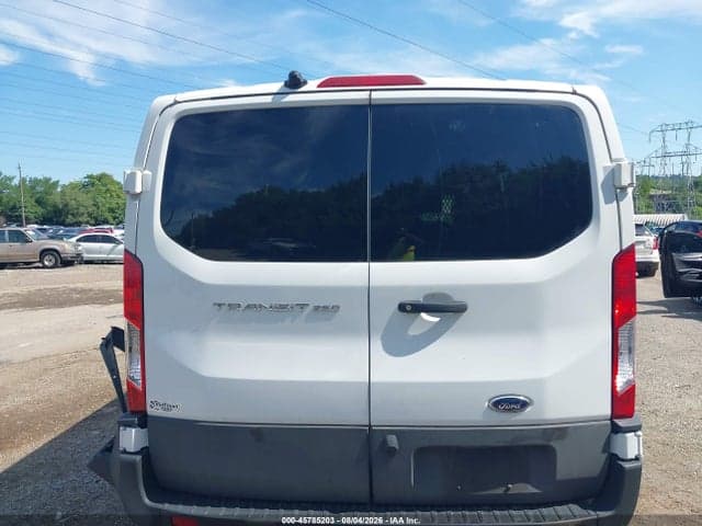 2023 FORD TRANSIT-250 17