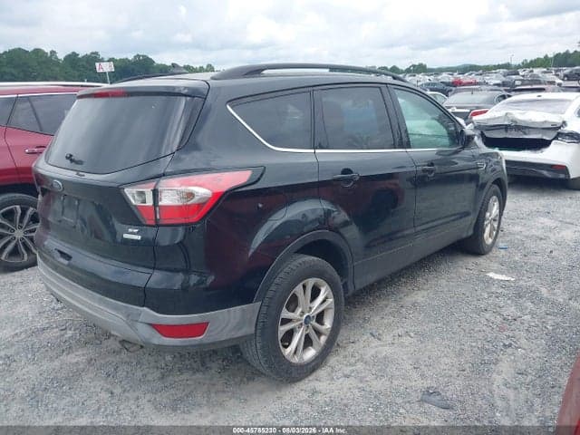 2018 FORD ESCAPE SE 4