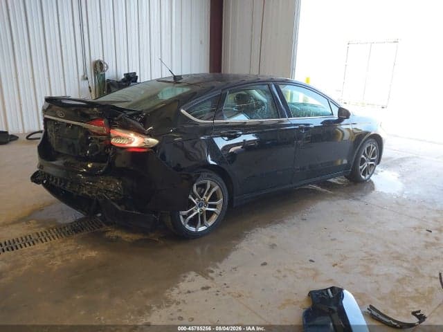 2017 FORD FUSION SE 4