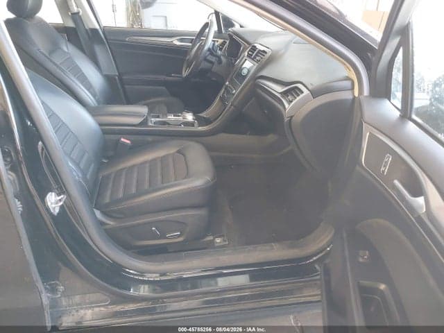 2017 FORD FUSION SE 5