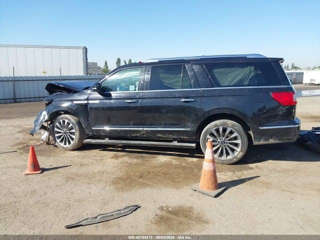 2019 LINCOLN NAVIGATOR L SELECT 11