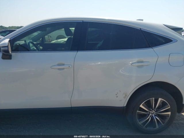 2021 TOYOTA VENZA LE 15