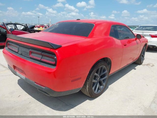 2023 DODGE CHALLENGER SXT 4