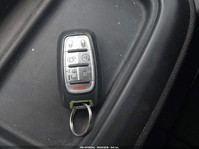 2019 CHRYSLER PACIFICA TOURING L 11