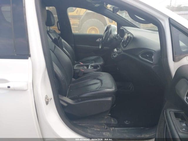 2019 CHRYSLER PACIFICA TOURING L 5