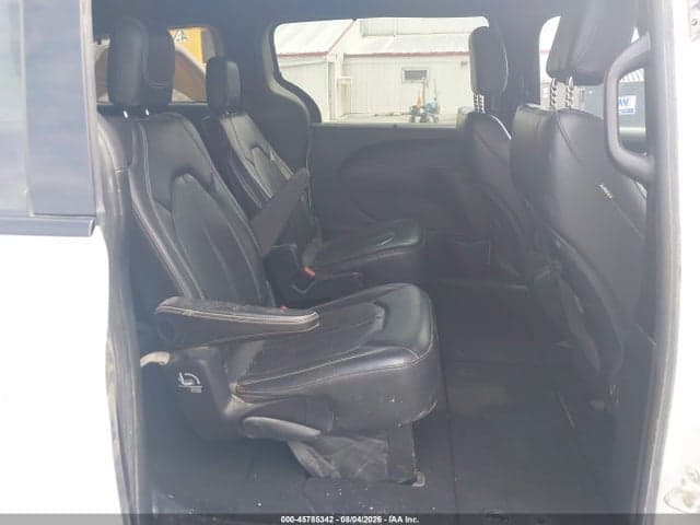 2019 CHRYSLER PACIFICA TOURING L 8