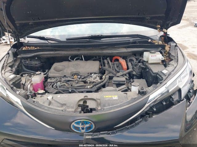 2021 TOYOTA SIENNA LE 10