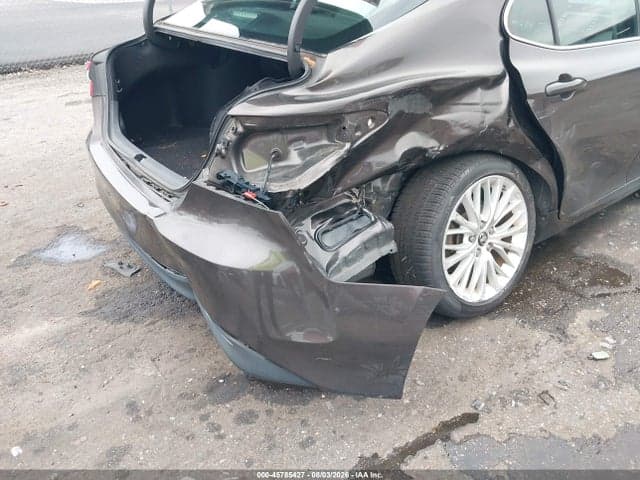 2018 TOYOTA CAMRY XLE 6