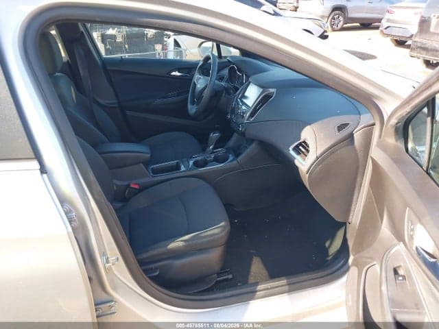 2017 CHEVROLET CRUZE LT AUTO 5