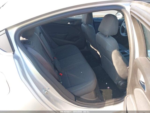 2017 CHEVROLET CRUZE LT AUTO 8