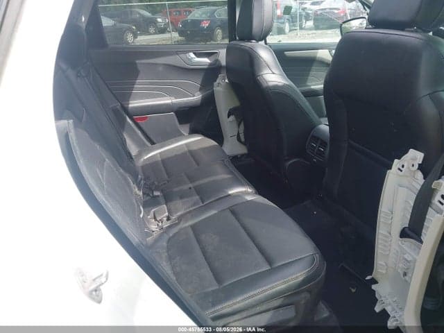 2022 FORD ESCAPE SEL 8