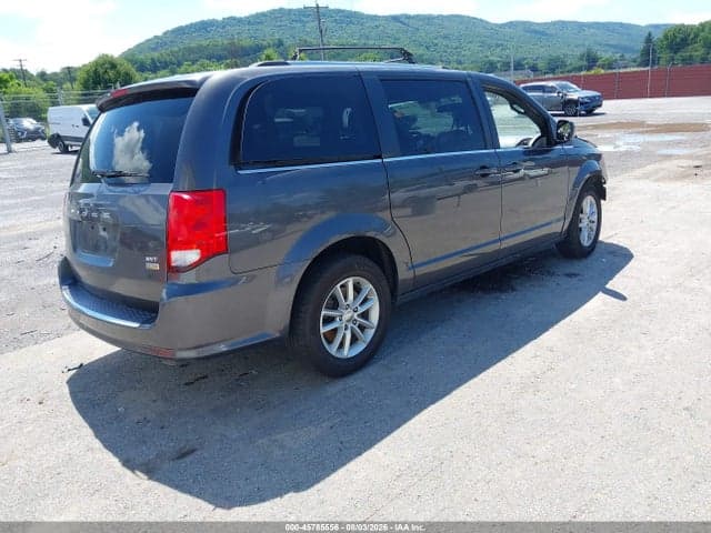 2018 DODGE GRAND CARAVAN SXT 4