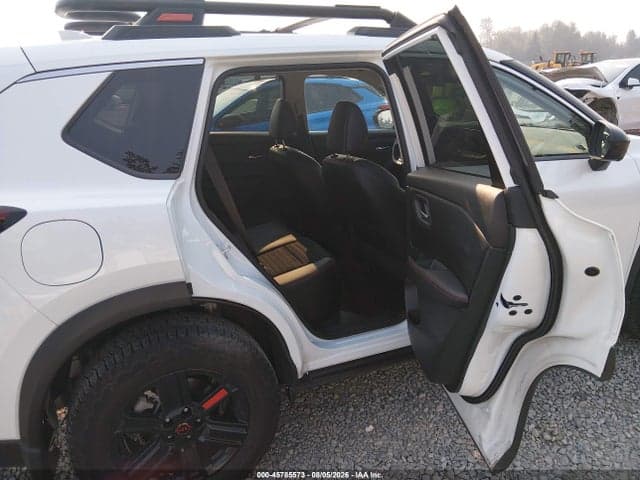 2025 NISSAN ROGUE ROCK CREEK 8
