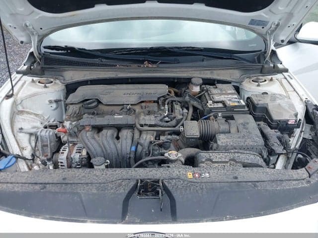 2021 HYUNDAI ELANTRA SE 10
