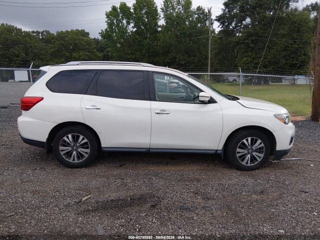 2017 NISSAN PATHFINDER SL 13