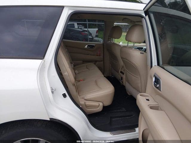 2017 NISSAN PATHFINDER SL 8