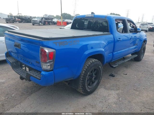 2020 TOYOTA TACOMA TRD SPORT 4
