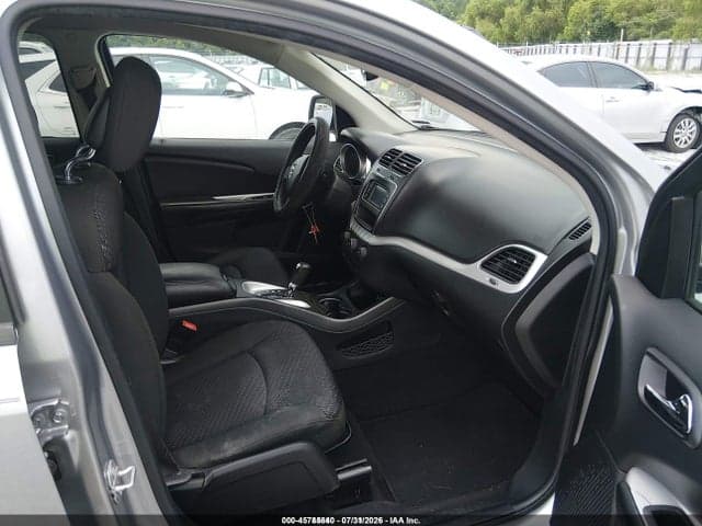 2019 DODGE JOURNEY SE 5